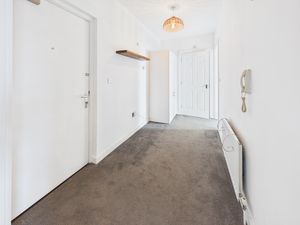 HALLWAY- click for photo gallery